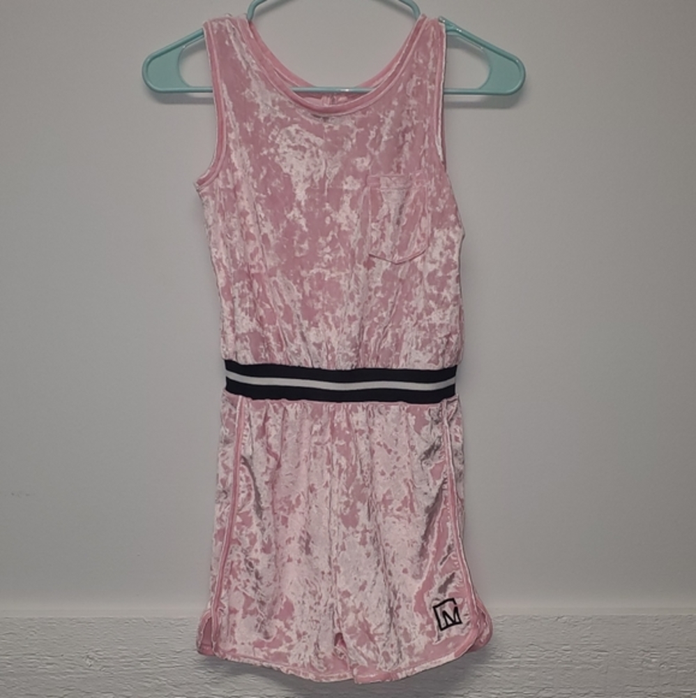 Girls NWT Velvety Romper